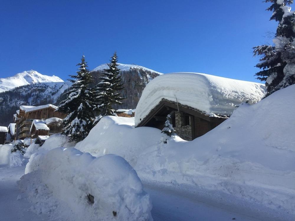 Appartement de charme hyper centre à Val d'Isère Val-d'Isere Exterior foto
